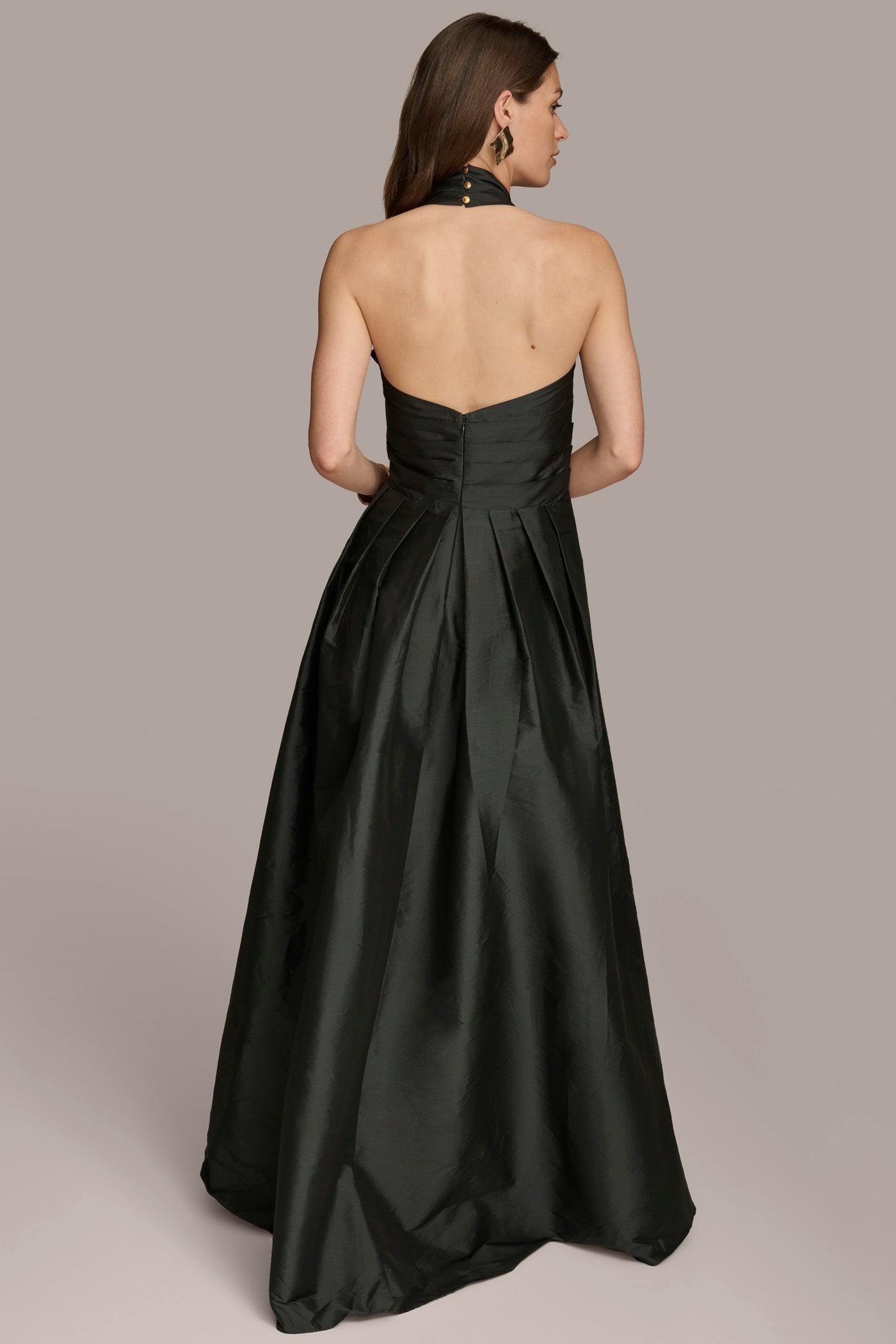 (image for) OUTSTANDING V-NECK DRAPED GOWN